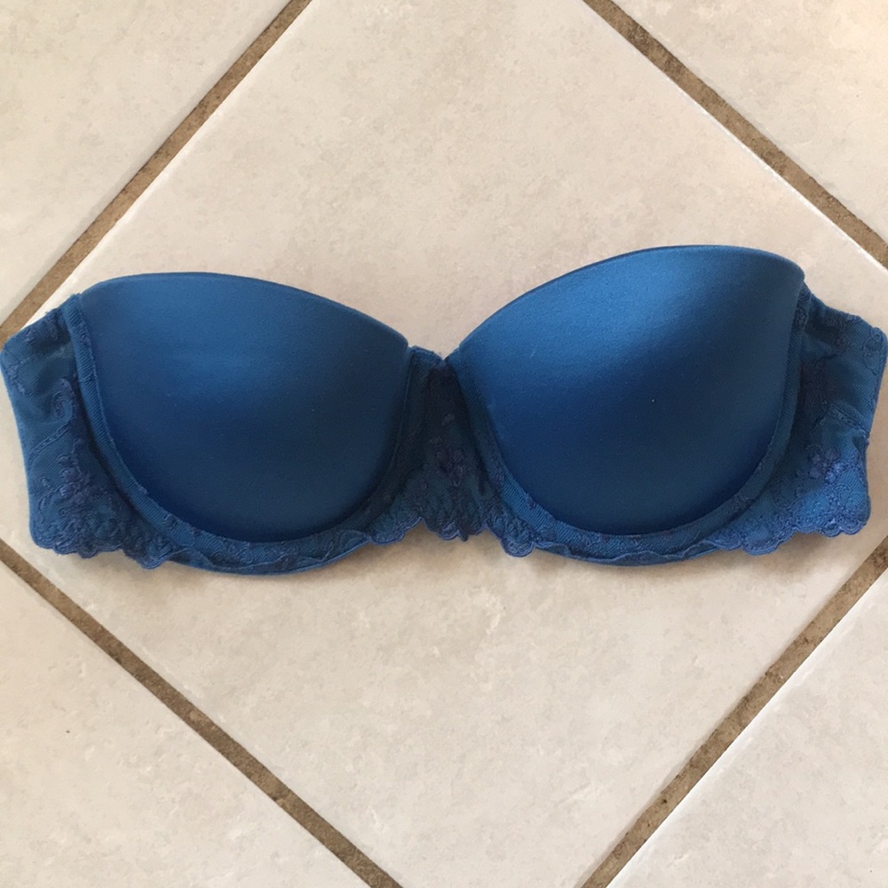 STRAPLESS WONDER BRA